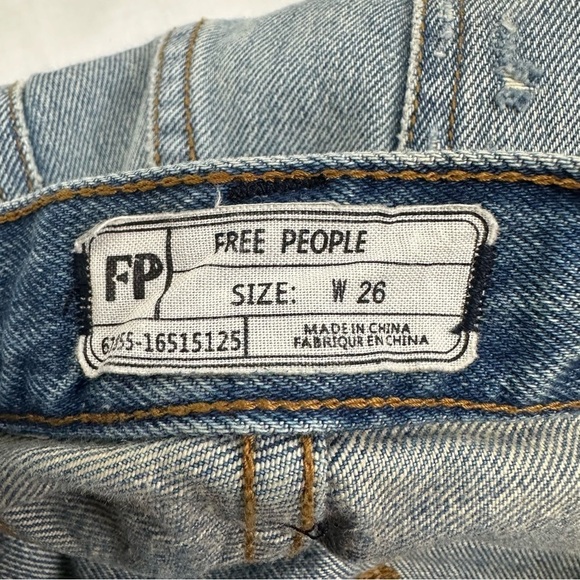 Free People Size 26 Distressed High Waist Straight Ankle Jeans - Picture 12 of 13